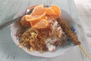 NASI UDUK CAKALANG