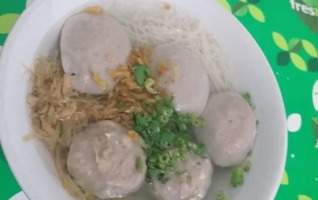 BAKSO GEPENG PAK JANGKUNG RAWAMANGUN