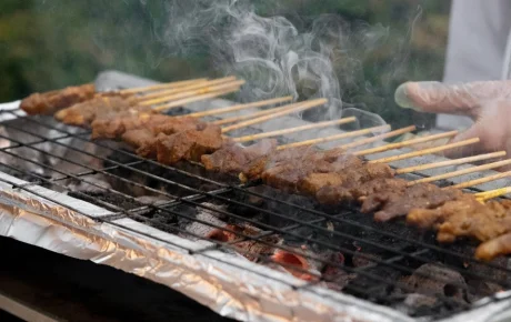 Kisah Seorang Penjual Sate