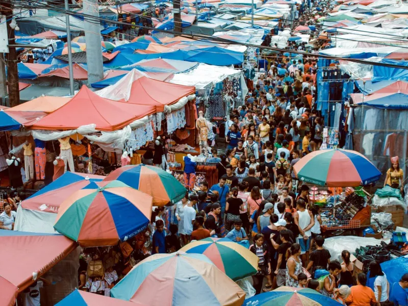 MENGELOLA PASAR TRADISIONAL DI JAKARTA