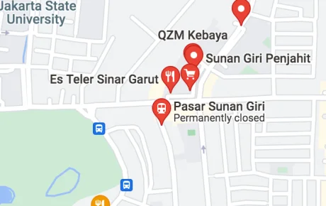 Satu Senja di Pasar Sunan Giri