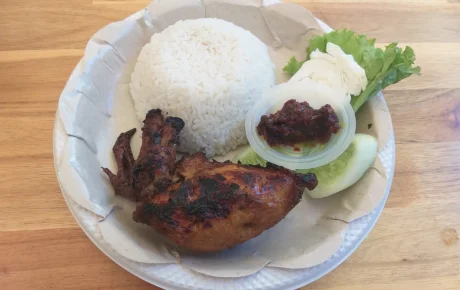 ES TELER DAN AYAM BAKAR MEGARIA