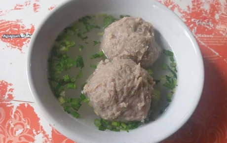 MERACIK SENDIRI BAKSO YANG DIINGINI