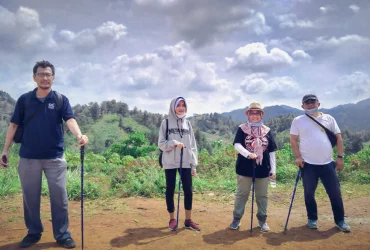 TREKKING SENTUL LOOK DEEP INTO NATURE MELIHAT KARAKTER ALAM SEMESTA SESUNGGUHNYA