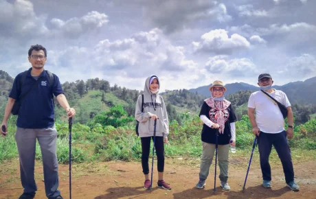 TREKKING SENTUL LOOK DEEP INTO NATURE MELIHAT KARAKTER ALAM SEMESTA SESUNGGUHNYA