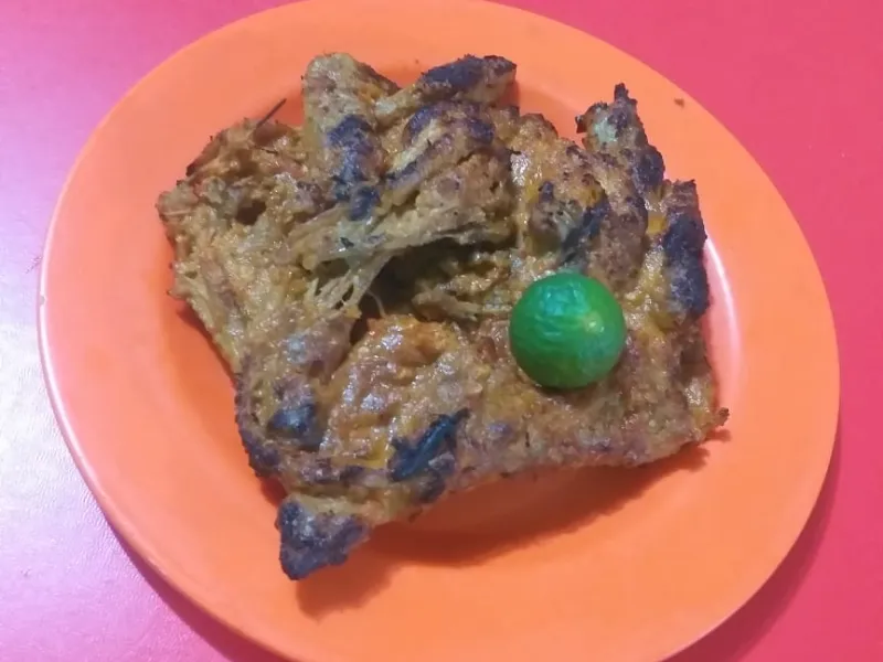 MENCICIPI NIKMATNYA AYAM BAKAR TALIWANG LEGENDARIS DI JAKARTA