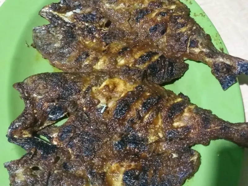 PONDOK MAKAN IKAN BAKAR ALBAROKAH TEGAL