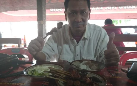 SATE KAMBING MBOK GALAK