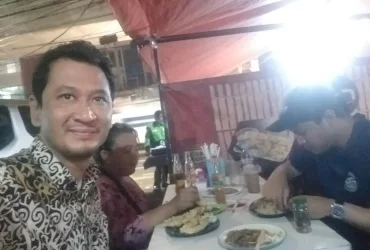 MENIKMATI MASAKAN JEPANG KAKI LIMA LEGENDARIS DI JAKARTA