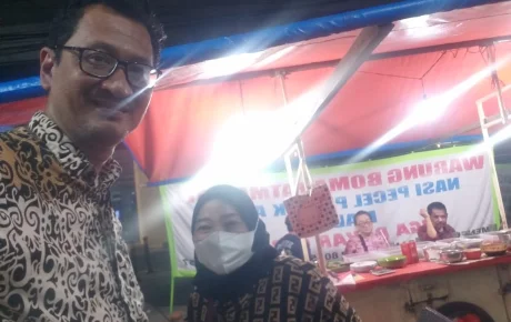 INI DIA PECEL PINCUK MURAH LANGGANAN PARA ARTIS