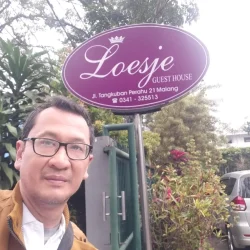 LOESJE GUEST HOUSE SATU PENGINAPAN KLASIK DI KOTA MALANG YANG LAYAK DIREKOMENDASIKAN